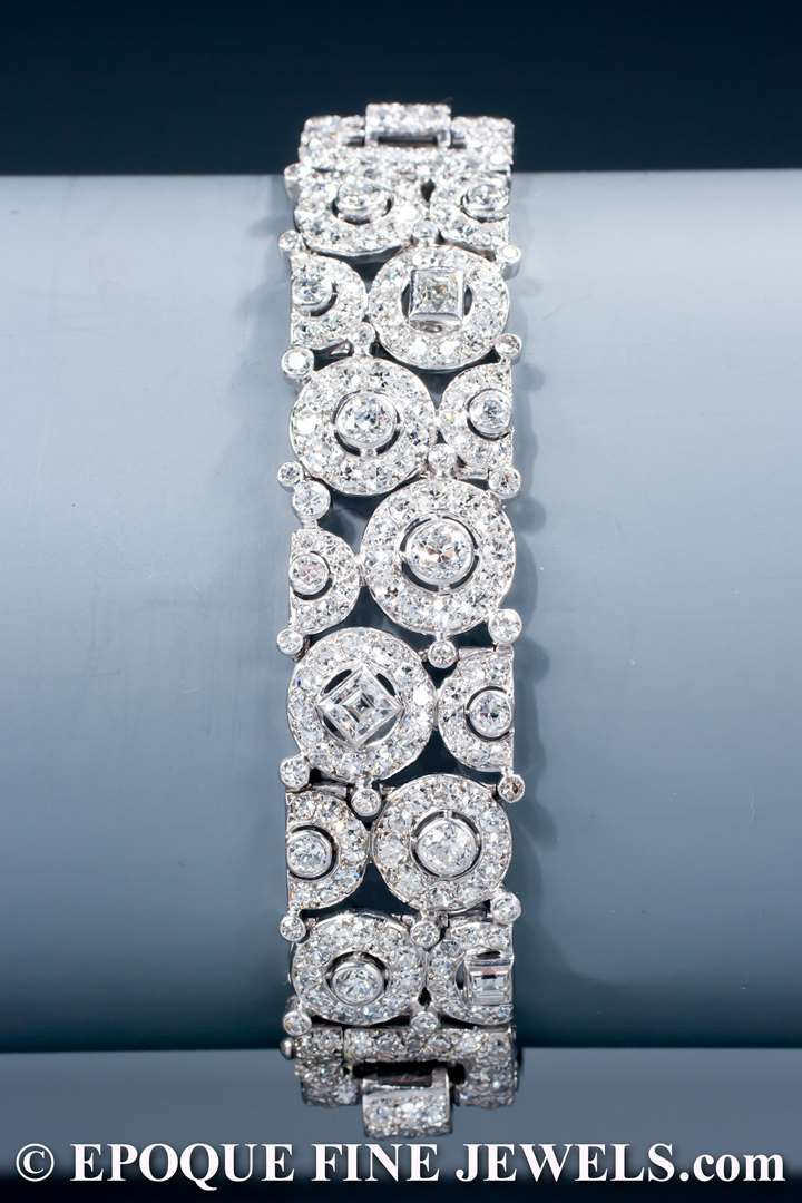 A magnificent Art Deco diamond bracelet